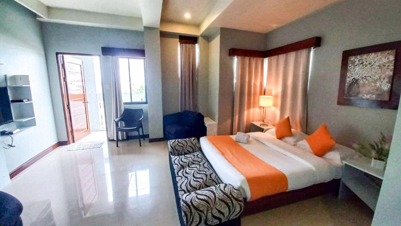 Pacific Waves Inn Baler Extérieur photo
