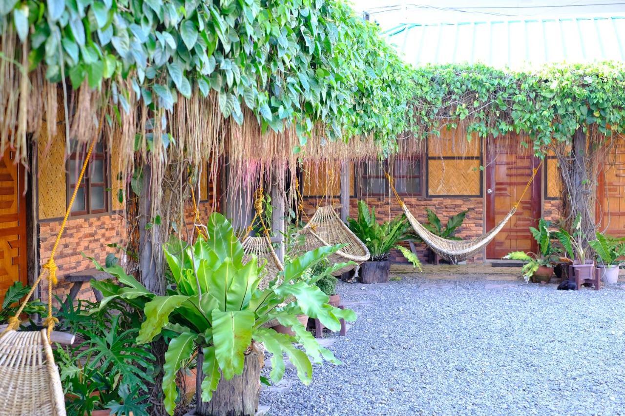 Pacific Waves Inn Baler Extérieur photo