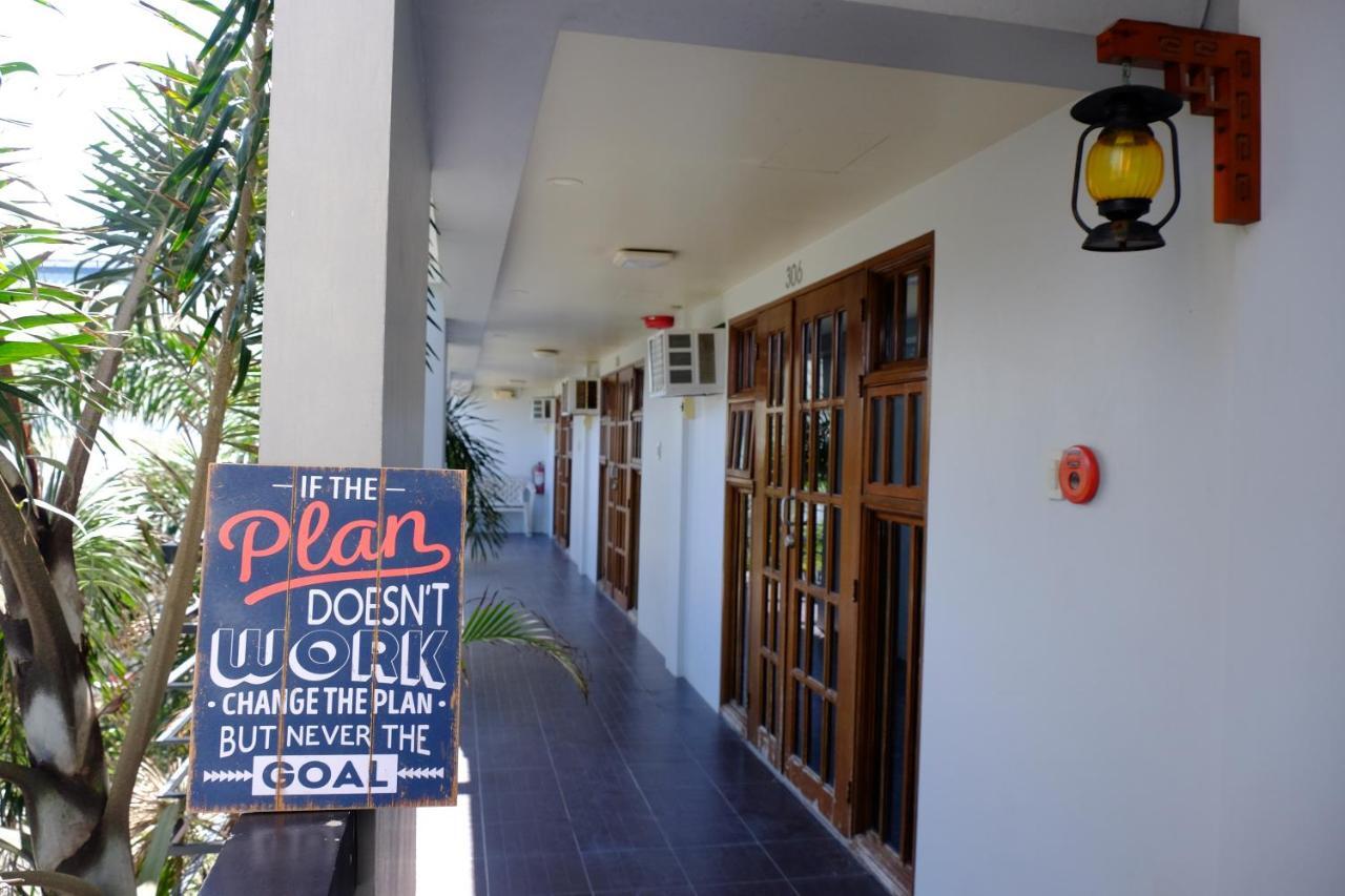 Pacific Waves Inn Baler Extérieur photo